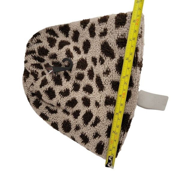 𝅺ANIMAL Print Toque for Kids & Teens - Picture 3 of 5